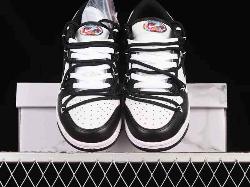 All Categories Nk SB Dunk Series Nk SB Dunk Low Low-top sneakers Nk Dunk Low "Multi Color" Vibrant three hooks Customized version of deconstructed strap casual sneakers FD4623-131